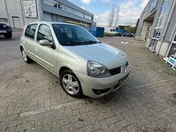 Geel Gebruikt 2007 Renault Clio II Campus Hatchback | € 2.850 (Iets duurder)