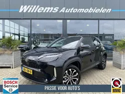 Zwart Nieuw 2025 Toyota Yaris Cross SUV | € 30.750 (Goede deal)