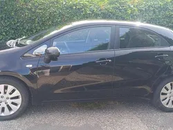 Zwart Gebruikt 2012 Kia Rio Hatchback | € 4.500 (Iets duurder)
