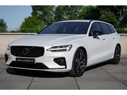 Wit Gebruikt 2022 Volvo V60 Plus Stationwagen | € 39.995 (Iets duurder)