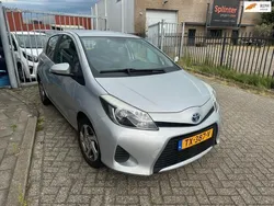 Grijs Gebruikt 2013 Toyota Yaris Comfort Hatchback | € 8.799 (Eerlijke prijs)