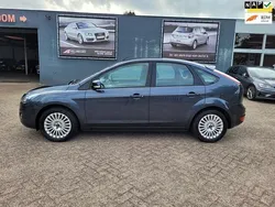Grijs Gebruikt 2011 Ford Focus Limited Hatchback | € 5.995 (Eerlijke prijs)