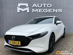 Wit Gebruikt 2021 Mazda 3 Luxury Hatchback | € 27.900 (Iets duurder)