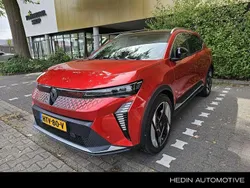 Rood Gebruikt 2025 Renault Scénic Iconic MPV | € 45.750 (Goede deal)