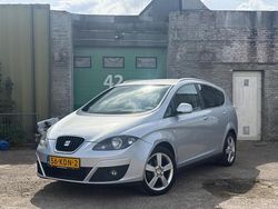 Grijs Gebruikt 2009 Seat Altea XL Style MPV | € 2.799 (Eerlijke prijs)