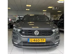 Grijs Gebruikt 2019 VW T-Roc Business SUV | € 27.900 (Eerlijke prijs)