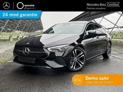 Zwart, metallic lak Gebruikt 2025 Mercedes CLA180 Luxury Sedan | € 51.958