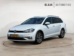 Wit Gebruikt 2018 VW Golf VII Comfortline Stationwagen | € 17.995 (Eerlijke prijs)
