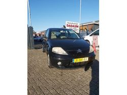 Zwart Gebruikt 2004 Citroën C3 Exclusive Hatchback | € 895 (Goede deal)