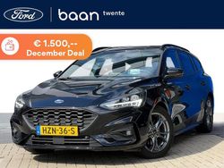 Zwart, metallic lak Gebruikt 2021 Ford Focus ST-Line Stationwagen | € 20.900 (Goede deal)