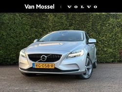 Grijs Gebruikt 2017 Volvo V40 Hatchback | € 14.940 (Super prijs)