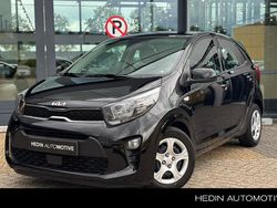 Zwart, metallic lak Gebruikt 2024 Kia Picanto Comfort Hatchback | € 15.645 (Eerlijke prijs)