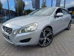 Grijs Gebruikt 2014 Volvo V60 Stationwagen | € 10.950 (Eerlijke prijs)