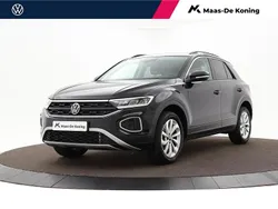 Zwart Gebruikt 2024 VW T-Roc Edition SUV | € 31.940 (Goede deal)