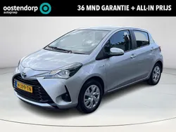 Grijs Gebruikt 2020 Toyota Yaris Hybrid Active Hatchback | € 18.445 (Eerlijke prijs)