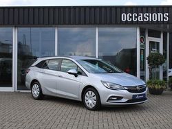 Grijs Gebruikt 2017 Opel Astra Stationwagen | € 13.450 (Eerlijke prijs)
