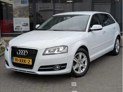 Wit Gebruikt 2012 Audi A3 Sportback Attraction Hatchback | € 9.450 (Eerlijke prijs)
