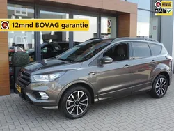 Grijs Gebruikt 2018 Ford Kuga ST-Line SUV | € 18.490 (Eerlijke prijs)