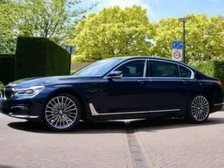 Blauw Gebruikt 2017 BMW 740L Sedan | € 37.500