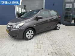 Grijs, metallic lak Gebruikt 2016 Opel Karl Edition Hatchback | € 7.150 (Eerlijke prijs)