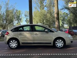Beige Gebruikt 2005 Citroën C4 Hatchback | € 1.699 (Goede deal)