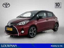 Rood Gebruikt 2017 Toyota Yaris Hybrid Limited Hatchback | € 17.445 (Eerlijke prijs)