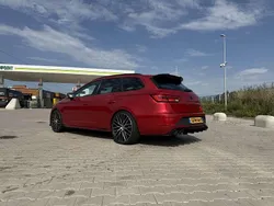 Rood Gebruikt 2018 Cupra Leon Stationwagen | € 24.999 (Goede deal)