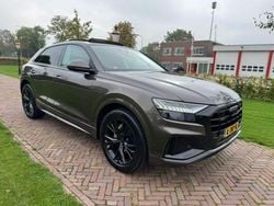 Bruin (metallic) Gebruikt 2019 Audi Q8 Proline SUV | € 48.750