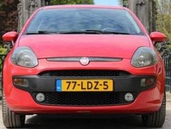Rood Gebruikt 2010 Fiat Punto Racing Hatchback | € 3.200 (Eerlijke prijs)