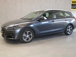 Grijs Gebruikt 2022 Hyundai i30 Comfort Stationwagen | € 19.495 (Eerlijke prijs)