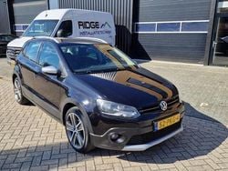Zwart Gebruikt 2011 VW Polo Cross Hatchback | € 6.799 (Eerlijke prijs)