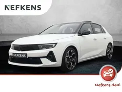 Wit Gebruikt 2024 Opel Astra Ultimate Hatchback | € 30.900 (Eerlijke prijs)