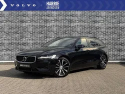 Zwart Gebruikt 2018 Volvo V60 R-Design Stationwagen | € 30.899 (Eerlijke prijs)