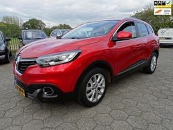 Rood Gebruikt 2016 Renault Kadjar Intens SUV | € 11.450 (Goede deal)
