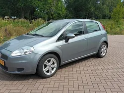 Grijs Gebruikt 2008 Fiat Grande Punto Hatchback | € 1.499 (Goede deal)