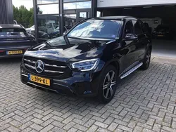 Zwart Gebruikt 2020 Mercedes GLC300 Premium SUV | € 34.850 (Eerlijke prijs)