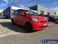 Rood Gebruikt 2007 Daihatsu Sirion Hatchback | € 1.250 (Eerlijke prijs)