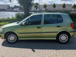 Groen Gebruikt 2000 VW Polo Trendline Hatchback | € 999 (Goede deal)