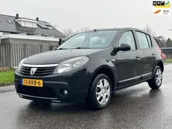 Zwart Gebruikt 2011 Dacia Sandero Hatchback | € 3.250 (Eerlijke prijs)