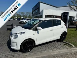 Wit Gebruikt 2017 Citroën C1 Shine Hatchback | € 6.499 (Eerlijke prijs)
