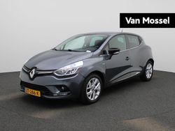 Grijs Gebruikt 2019 Renault Clio IV LIMITED Hatchback | € 11.900 (Iets duurder)