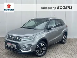 Grijs Gebruikt 2021 Suzuki Vitara Style SUV | € 21.840 (Eerlijke prijs)