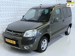 Groen Gebruikt 2006 Citroën Berlingo MPV | € 3.499 (Duur)