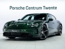 Groen Gebruikt 2024 Porsche Taycan Cross Turismo Sedan | € 99.900