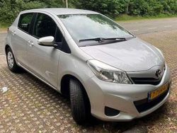 Zilver Gebruikt 2014 Toyota Yaris | € 7.450 (Goede deal)