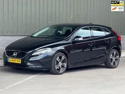 Zwart Gebruikt 2013 Volvo V40 Kinetic Stationwagen | € 3.750 (Eerlijke prijs)
