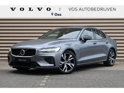 Grijs Gebruikt 2019 Volvo S60 R-Design Sedan | € 32.950 (Duur)