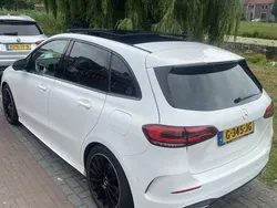 Wit Gebruikt 2019 Mercedes B180 Business MPV | € 23.000 (Eerlijke prijs)