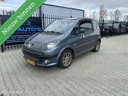 Grijs Gebruikt 2007 Peugeot 1007 Hatchback | € 1.950 (Eerlijke prijs)
