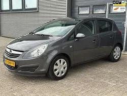 Grijs Gebruikt 2010 Opel Corsa Edition Hatchback | € 1.999 (Goede deal)